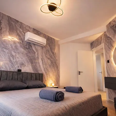 Apartment The Luxury 213 - Gym & Steps