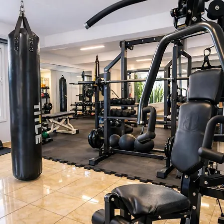 Apartment The Luxury 213 - Gym & Steps